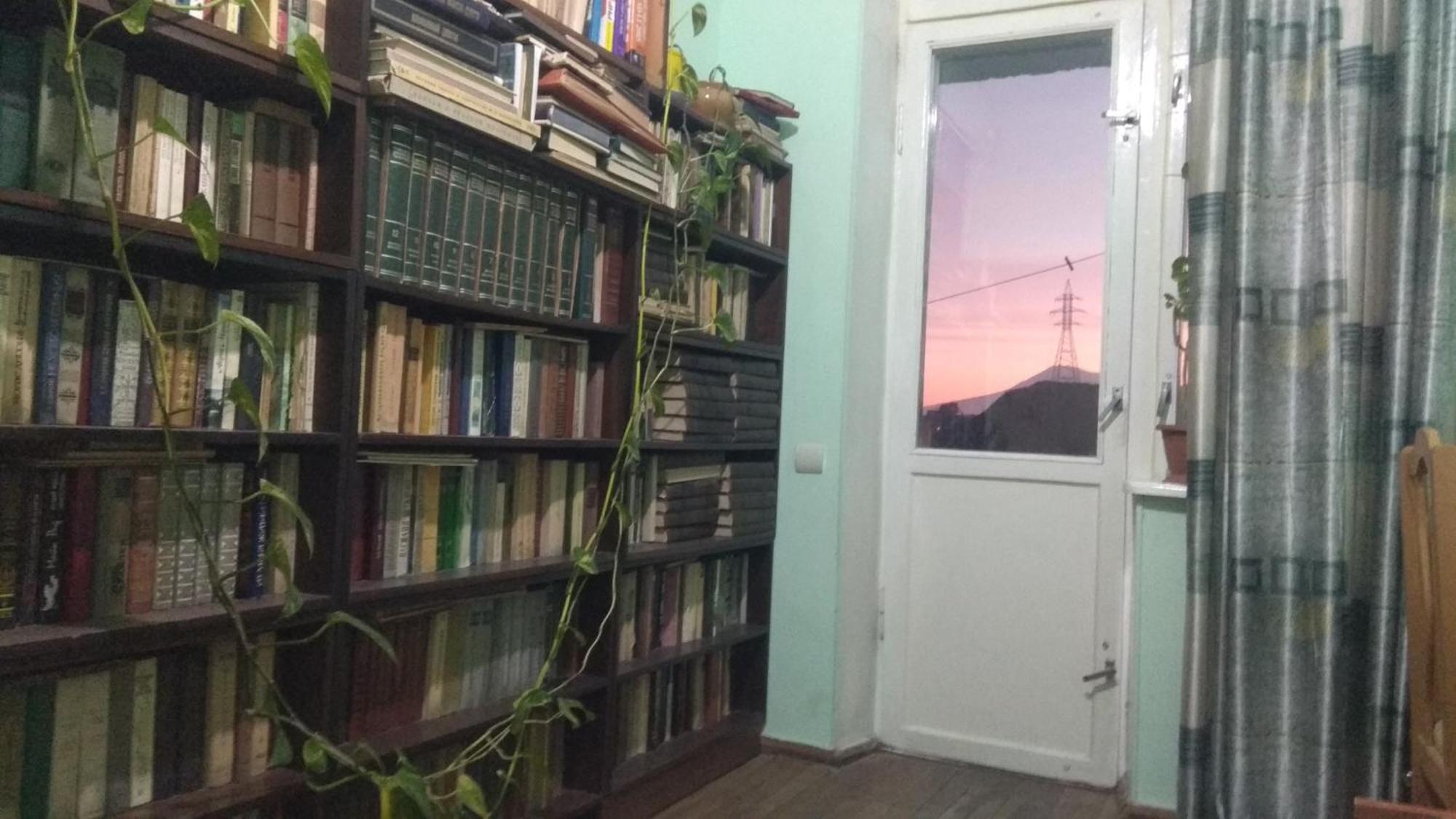 Room In The Centre 예레반 외부 사진