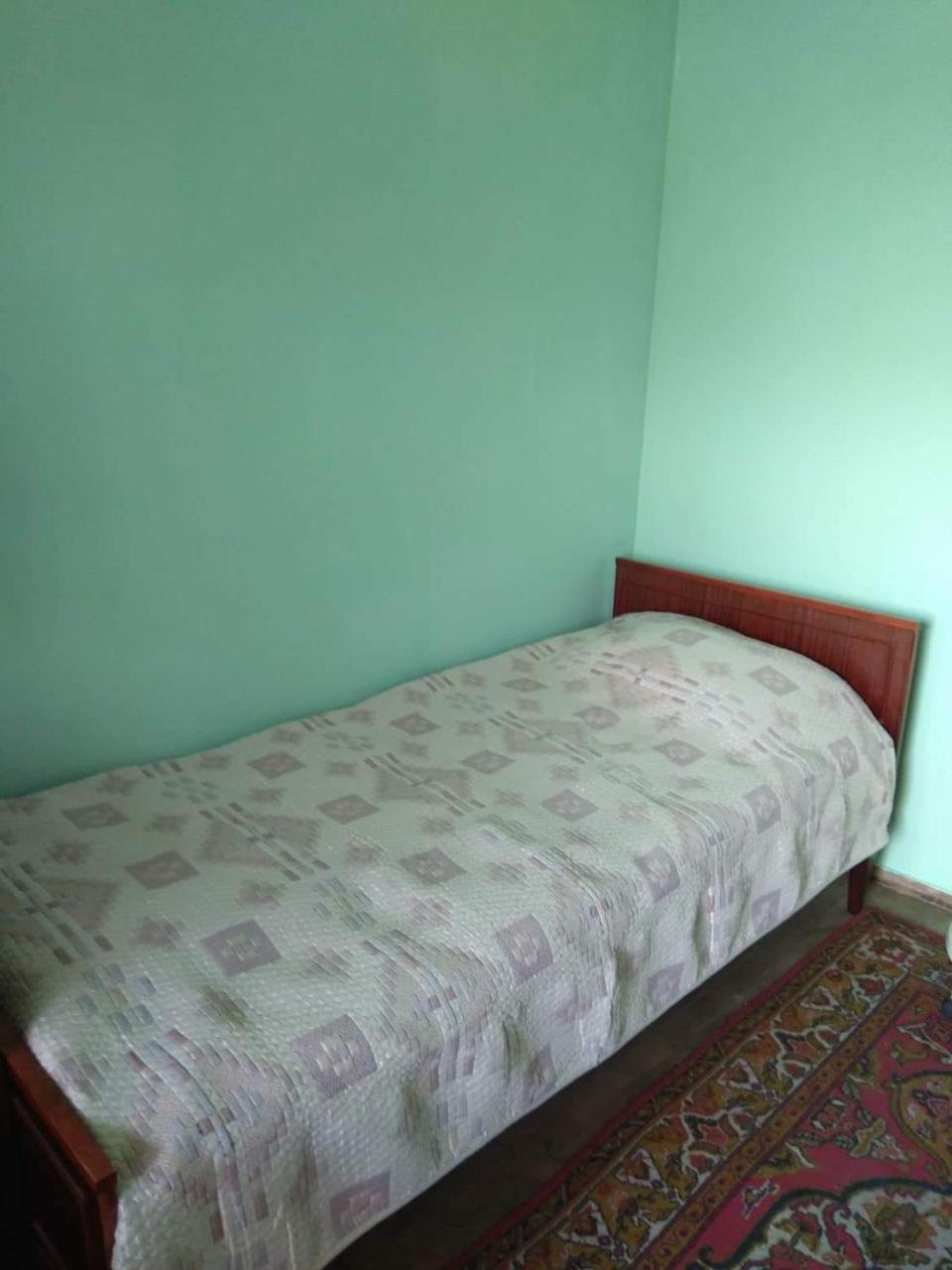 Room In The Centre 예레반 외부 사진